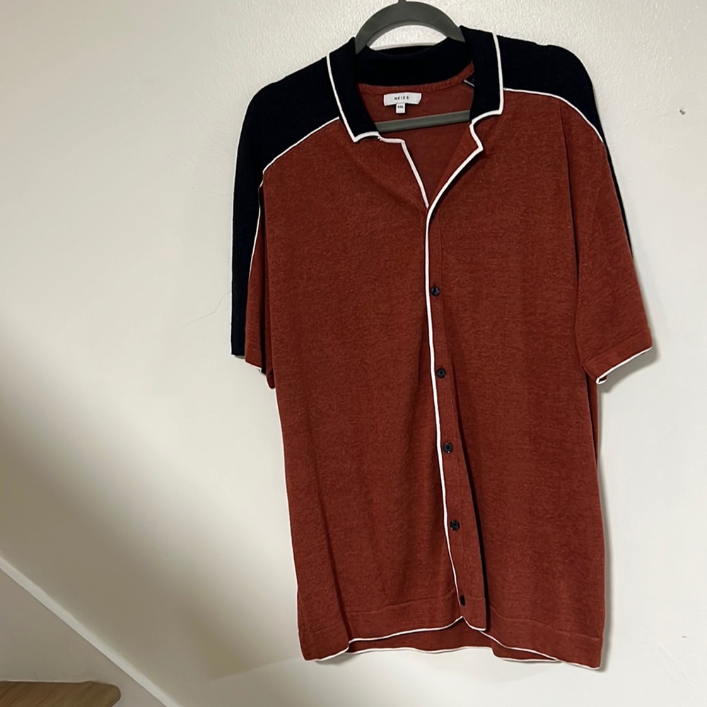 Vintage style button down. Size XXL. Reiss brand, perfect condition.